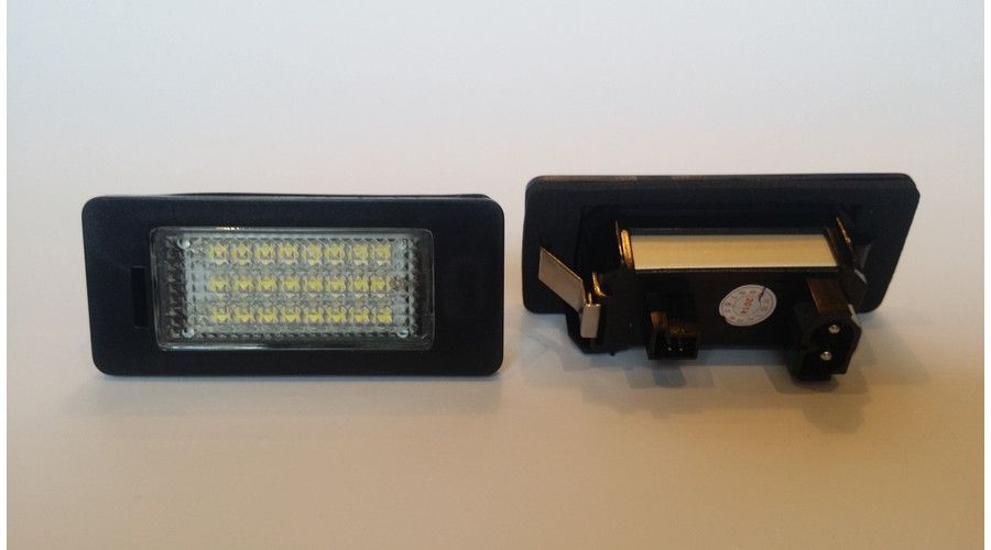 DTX 1004 BMW 6000K fehér SMD LED-es rendszámtábla világítás szett