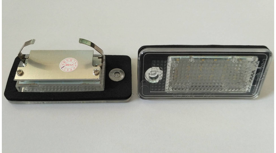 DTX 1050 AUDI 6000K fehér SMD LED-es rendszámtábla világítás szett