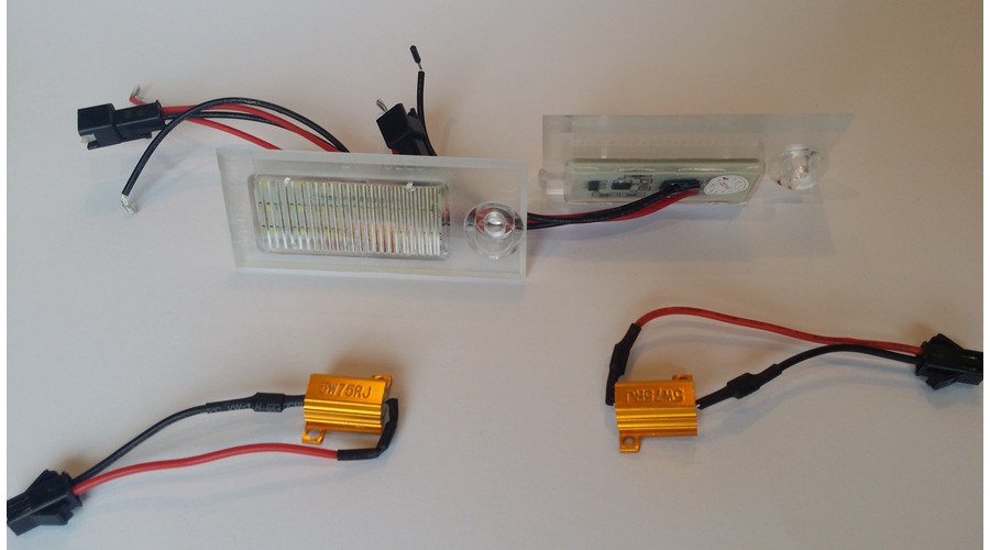 DTX 1054 AUDI 6000K fehér SMD LED-es rendszámtábla világítás szett