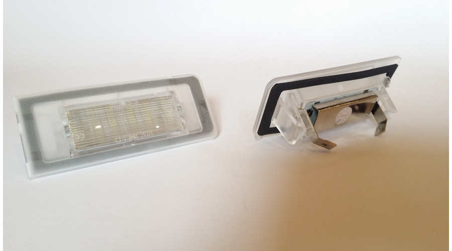DTX 1056 AUDI 6000K fehér SMD LED-es rendszámtábla világítás szett